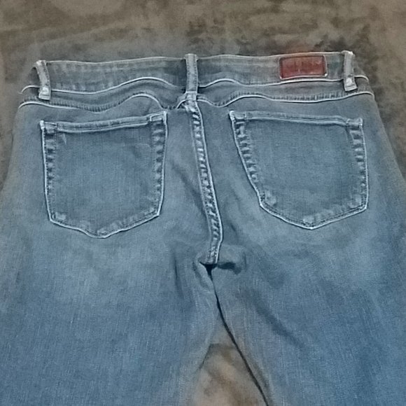 Guess, Capri Jeans, 26 - Picture 5 of 9